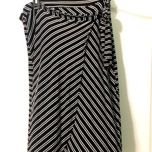 New, Wrap-around skirt